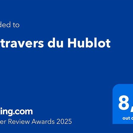 קנוקה-הייסט Au Travers Du Hublot מראה חיצוני תמונה